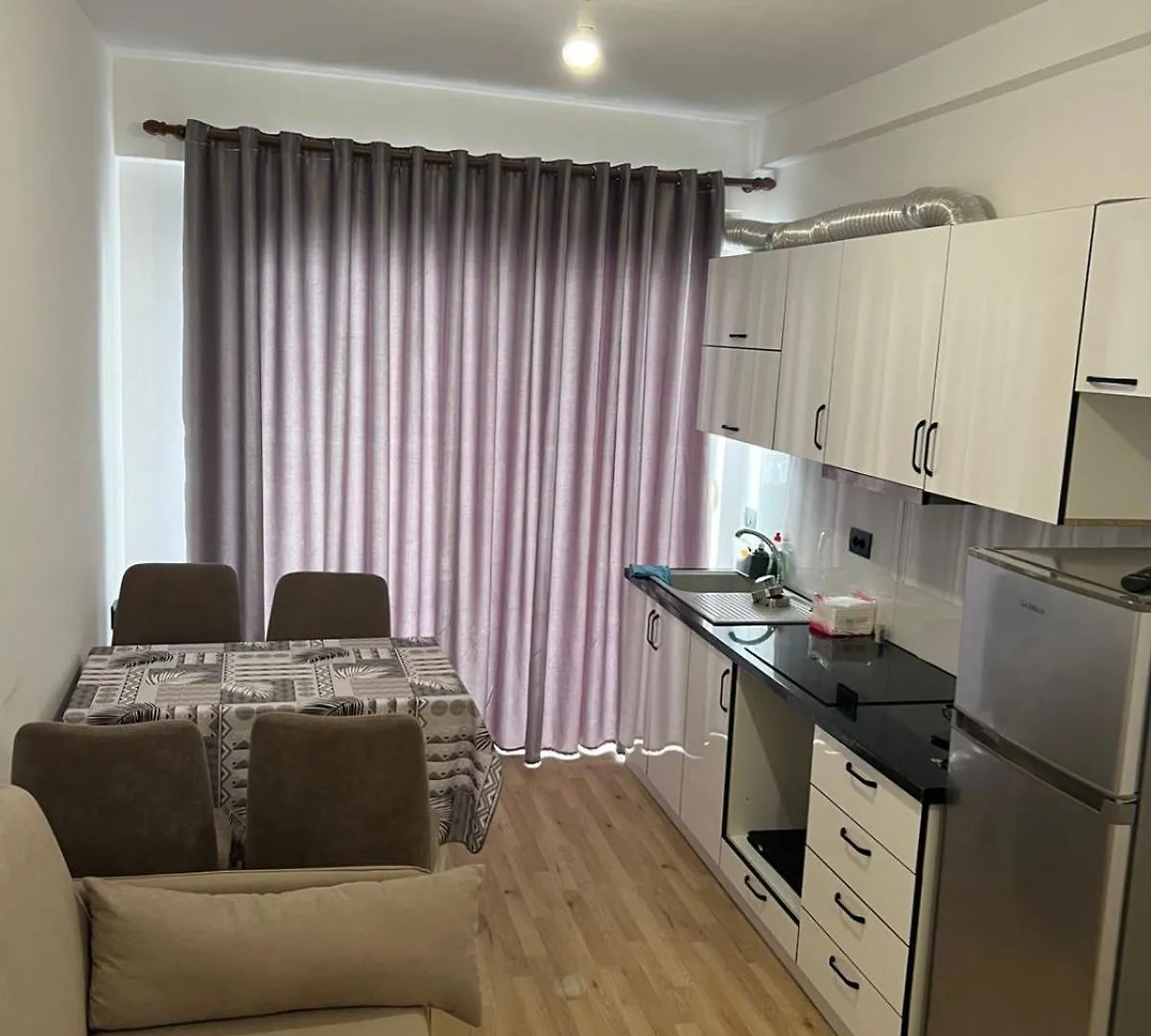 Genti Apartament Sarandë 0*,  Albanien